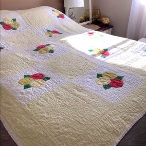 Vintage‎ Quilt patchwork fruit lemon design dainty 76x65 antique yellow